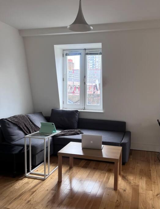 Appartamento , Bright And Modern Flat Up To 4 People