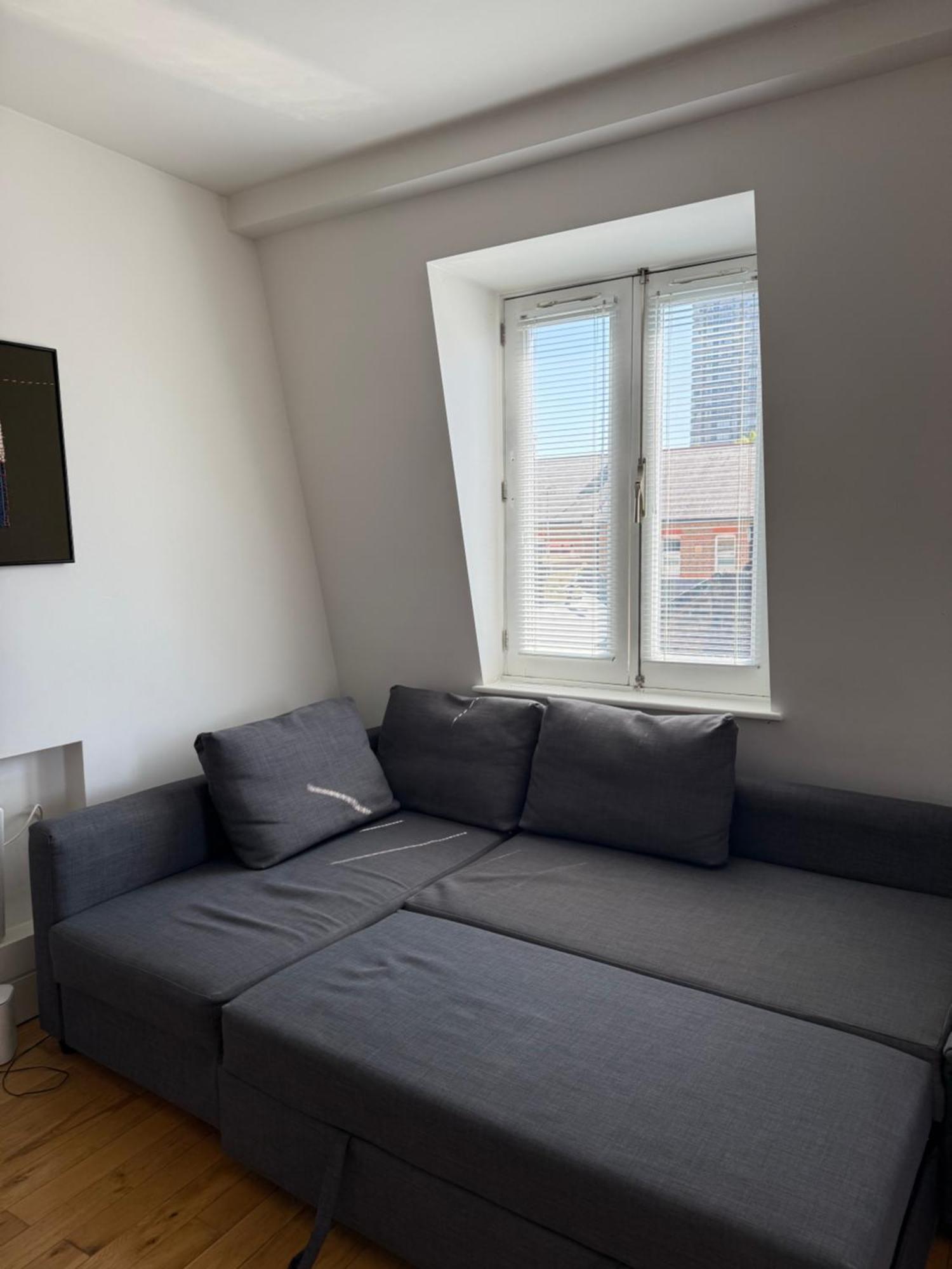 Appartamento , Bright And Modern Flat Up To 4 People *